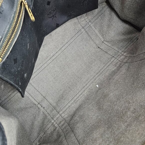 Price is FIRM⚠️ MCM Logo Printed Shoulder Bag - Picture 15 of 17